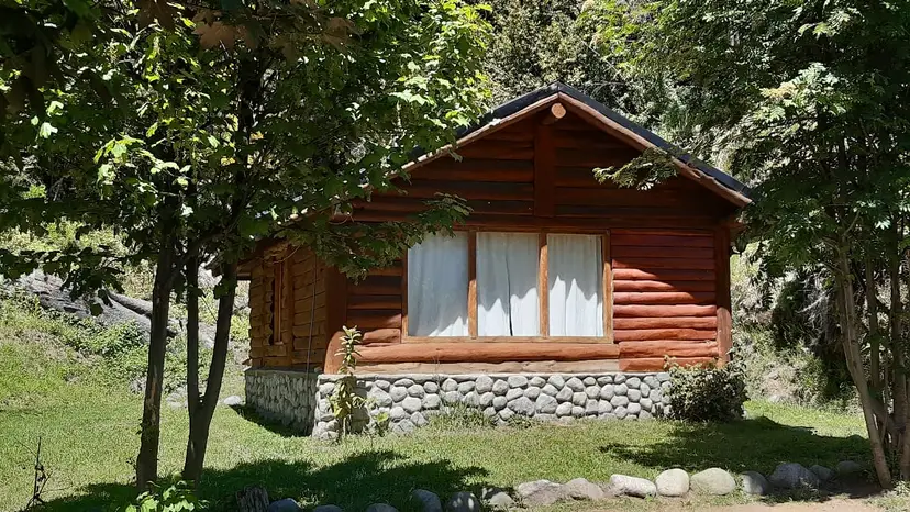 Cabañas "Las Vertientes": puntaje, ubicación y contacto en Villa Traful Cabañas "Las Vertientes", Villa Traful