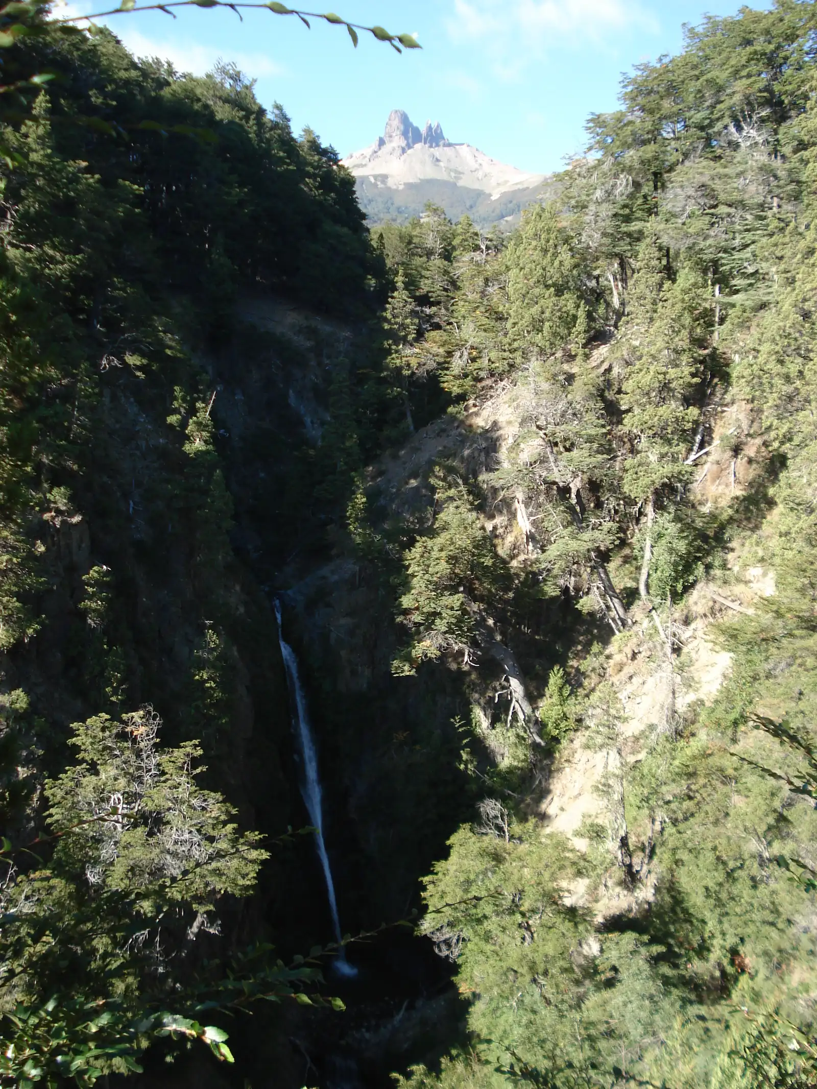 Cascadas Coa Có y Blanco — Villa Traful, Neuquén Coa Có, el salto que la mayoría viene a ver de los tres del área.