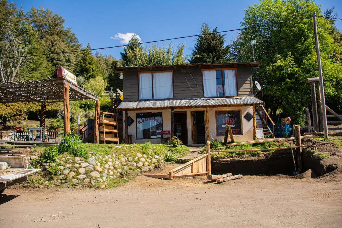 EL TUKI: puntaje, ubicación y contacto en Villa Traful EL TUKI, Villa Traful