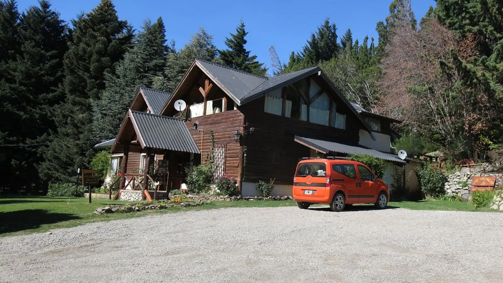 Hosteria villa traful: puntaje, ubicación y contacto en Villa Traful Hosteria villa traful, Villa Traful