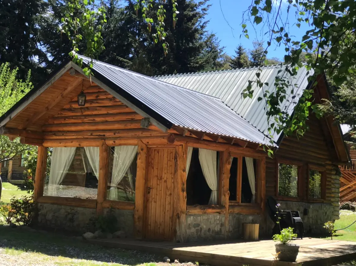 Natur Haus: puntaje, ubicación y contacto en Villa Traful Natur Haus, Villa Traful